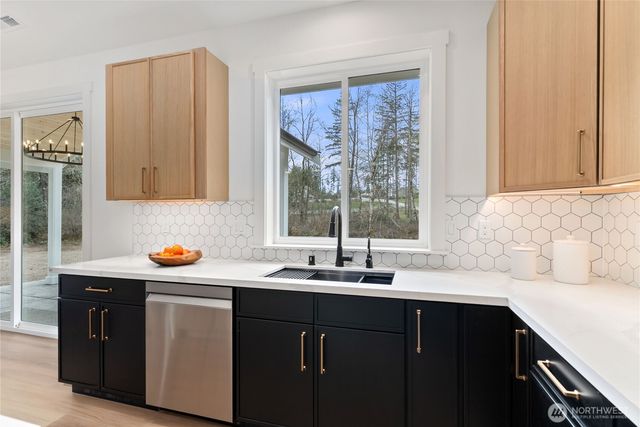 13920 130th Avenue NW, Gig Harbor, WA 98329