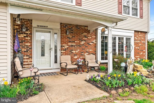 22 HOFFMAN DR, Hamilton, NJ 08690