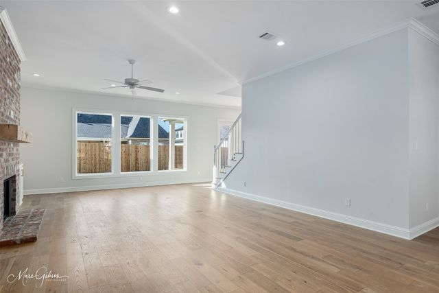 9827 Canebrake Lane, Shreveport, LA 71106