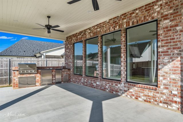 9827 Canebrake Lane, Shreveport, LA 71106