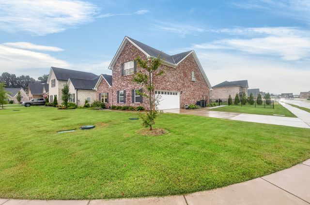 600 Hawkeye Ct, Eagleville, TN 37060