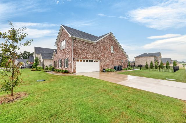 600 Hawkeye Ct, Eagleville, TN 37060