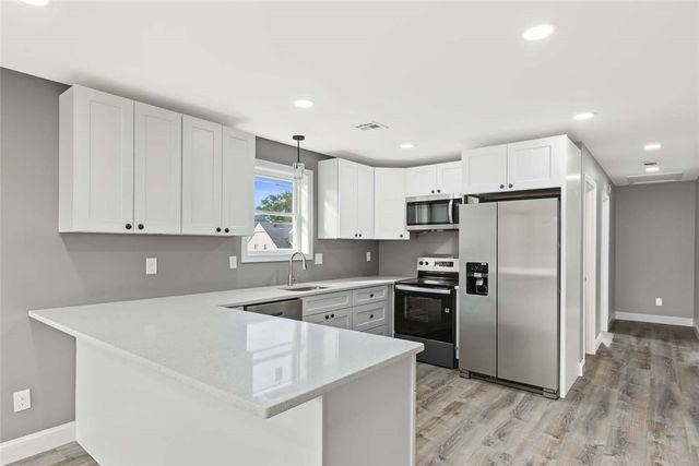 139 Benedict Street, Providence, RI 02909