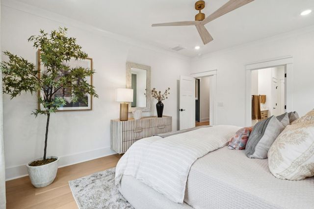 518 Highcroft Avenue, Charleston, SC 29412