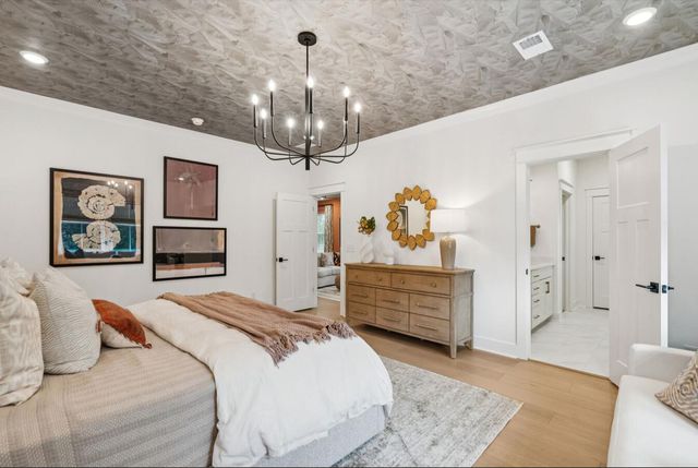 518 Highcroft Avenue, Charleston, SC 29412