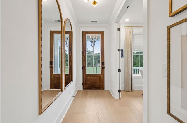 518 Highcroft Avenue, Charleston, SC 29412