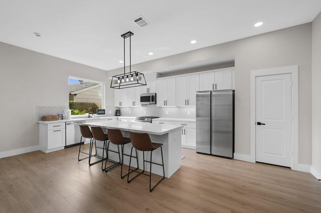 6835 Weston Street AB, Houston, TX 77021