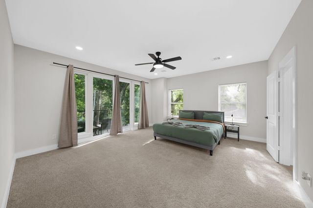 6835 Weston Street AB, Houston, TX 77021
