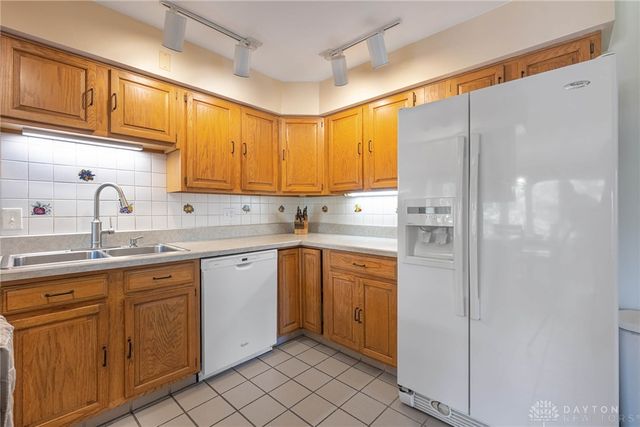1182 Westridge Road, Washington Twp, OH 45459