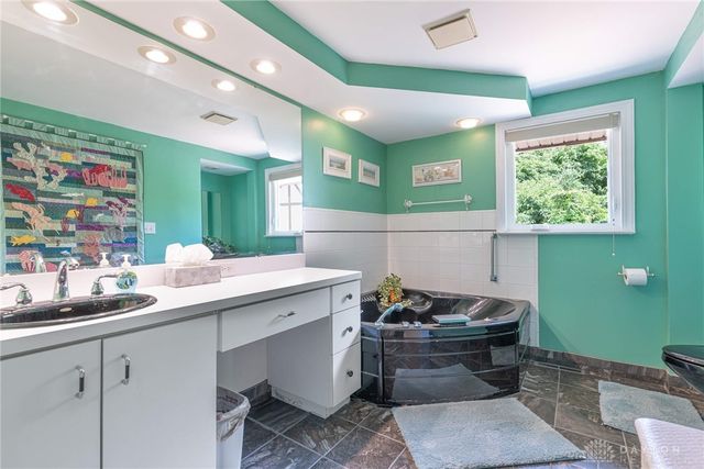 1182 Westridge Road, Washington Twp, OH 45459