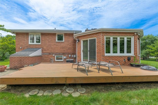 1182 Westridge Road, Washington Twp, OH 45459