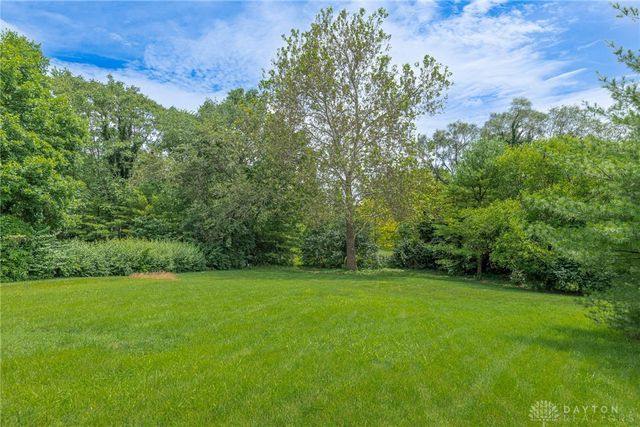 1182 Westridge Road, Washington Twp, OH 45459