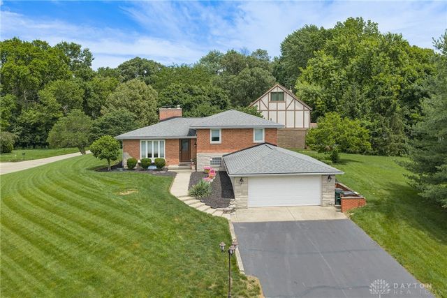 1182 Westridge Road, Washington Twp, OH 45459