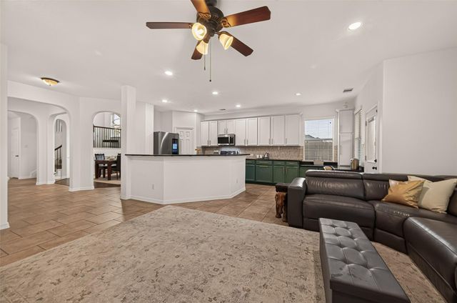 946 Maresca Lane, League City, TX 77573