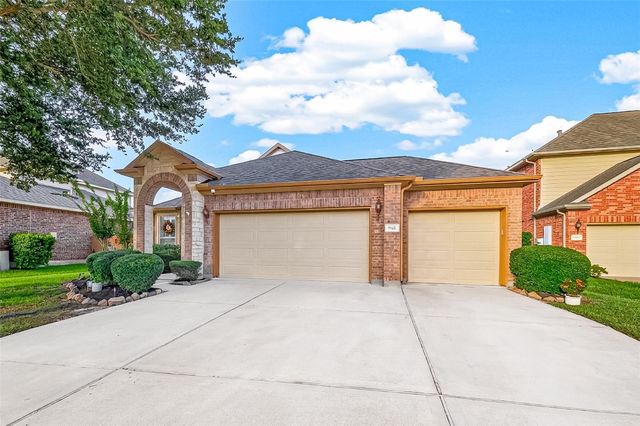 946 Maresca Lane, League City, TX 77573