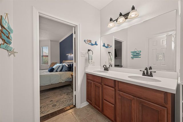 946 Maresca Lane, League City, TX 77573