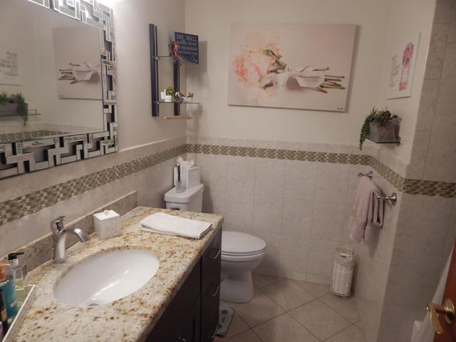 121 Granada Street, Royal Palm Beach, FL 33411