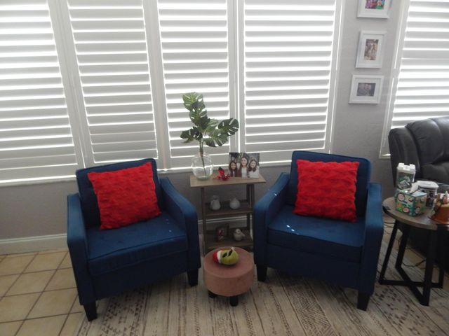 121 Granada Street, Royal Palm Beach, FL 33411