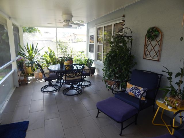 121 Granada Street, Royal Palm Beach, FL 33411