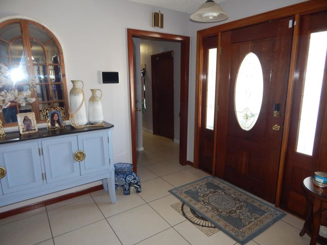 121 Granada Street, Royal Palm Beach, FL 33411