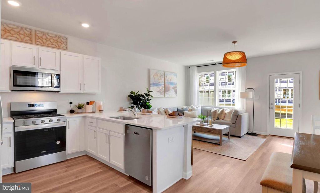 263 HERMOSA DR, Egg Harbor Township, NJ 08234