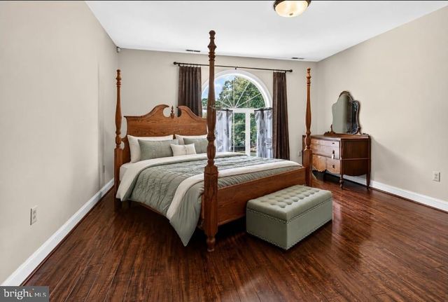 822 E HARLEQUIN DR, Galloway, NJ 08205