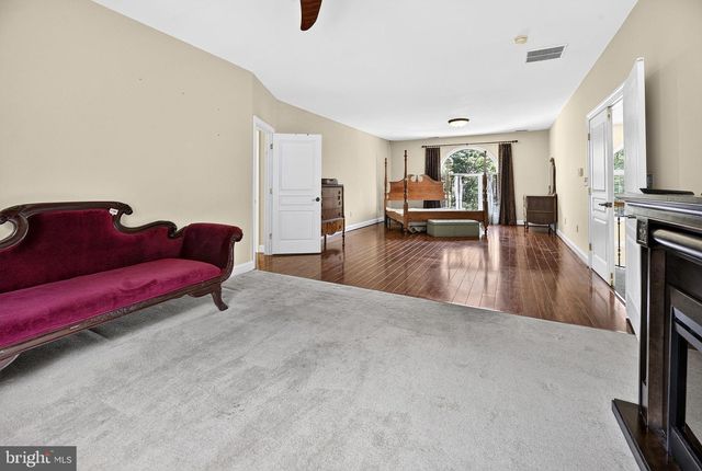 822 E HARLEQUIN DR, Galloway, NJ 08205