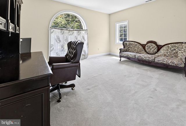 822 E HARLEQUIN DR, Galloway, NJ 08205
