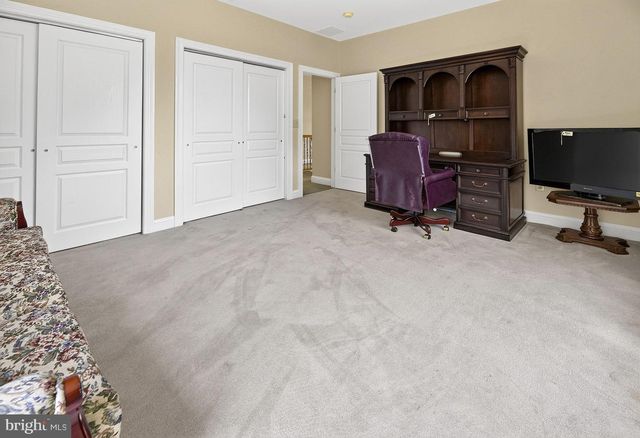 822 E HARLEQUIN DR, Galloway, NJ 08205