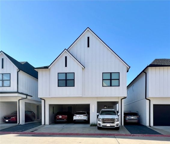 269 Estates Circle, College Station, TX 77840