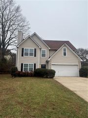 7000 Valley Forge Drive, Flowery Branch, GA 30542