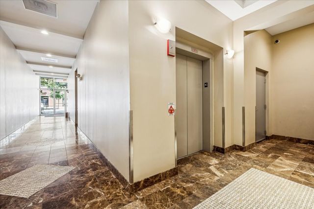 3920 N Sheridan Road 410, Chicago, IL 60613