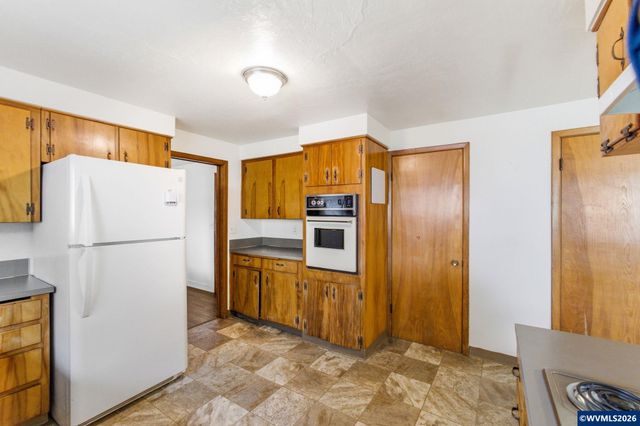 4389 Lancaster Dr NE, Salem, OR 97305