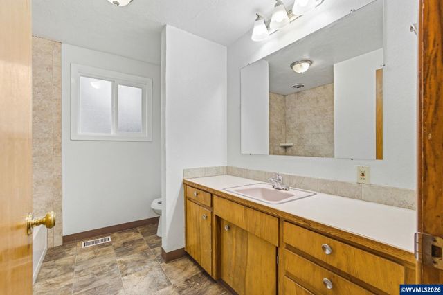 4389 Lancaster Dr NE, Salem, OR 97305