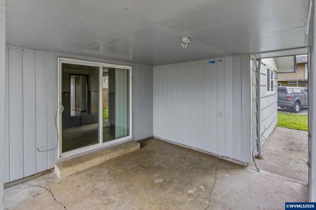 4389 Lancaster Dr NE, Salem, OR 97305