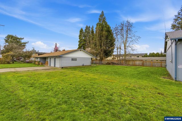 4389 Lancaster Dr NE, Salem, OR 97305