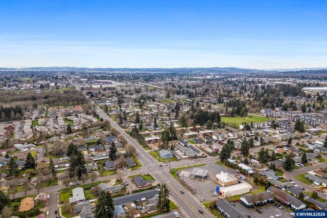 4389 Lancaster Dr NE, Salem, OR 97305