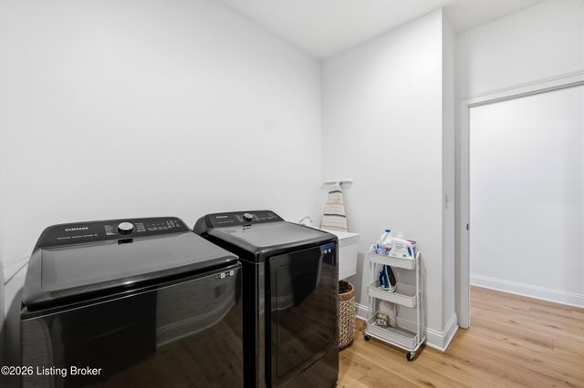 125 Jacks Ct, Fisherville, KY 40023