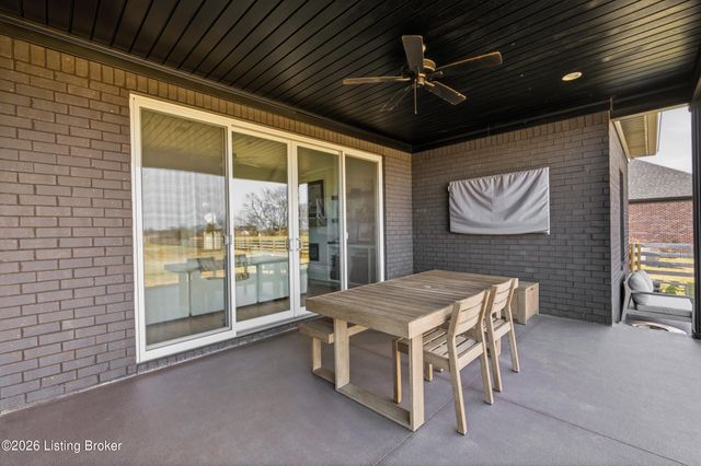 125 Jacks Ct, Fisherville, KY 40023