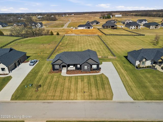 125 Jacks Ct, Fisherville, KY 40023