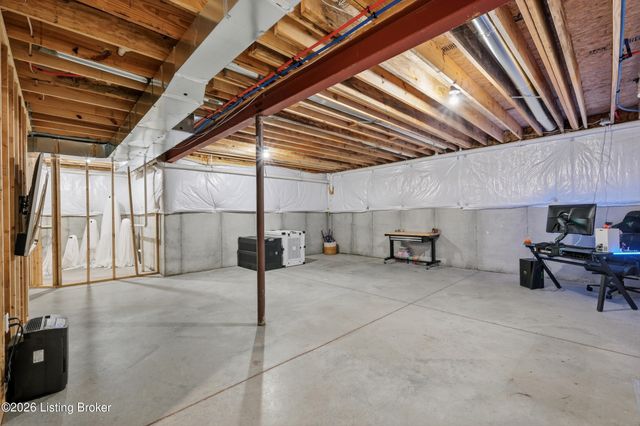 125 Jacks Ct, Fisherville, KY 40023