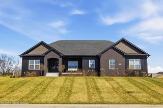 125 Jacks Ct, Fisherville, KY 40023