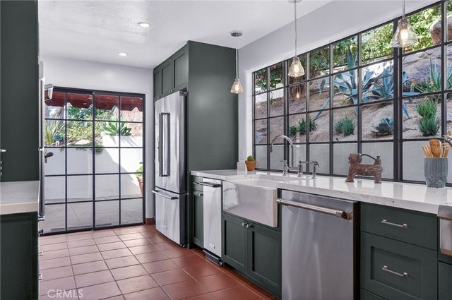 4631 Ladera, Riverside, CA 92501