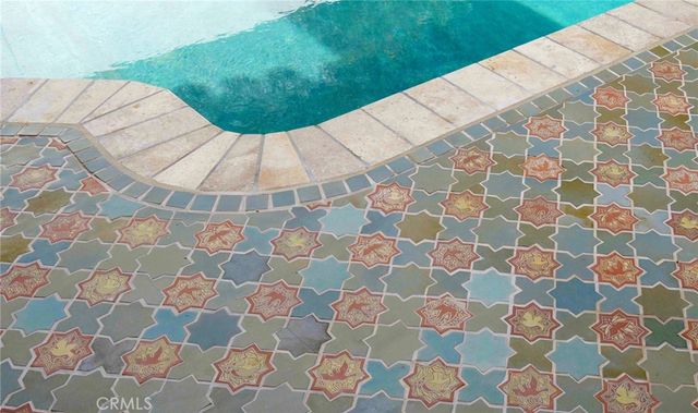 4631 Ladera, Riverside, CA 92501