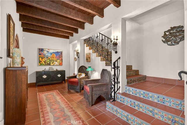 4631 Ladera, Riverside, CA 92501