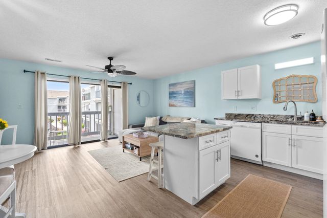 1880 Colony Dr Apt 12G, Surfside Beach, SC 29575
