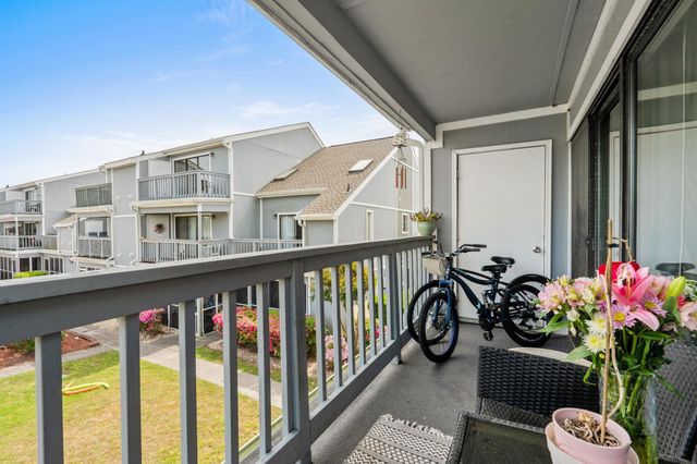 1880 Colony Dr Apt 12G, Surfside Beach, SC 29575