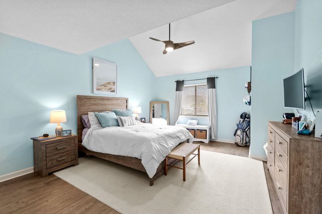 1880 Colony Dr Apt 12G, Surfside Beach, SC 29575