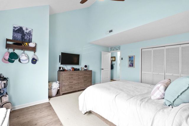 1880 Colony Dr Apt 12G, Surfside Beach, SC 29575