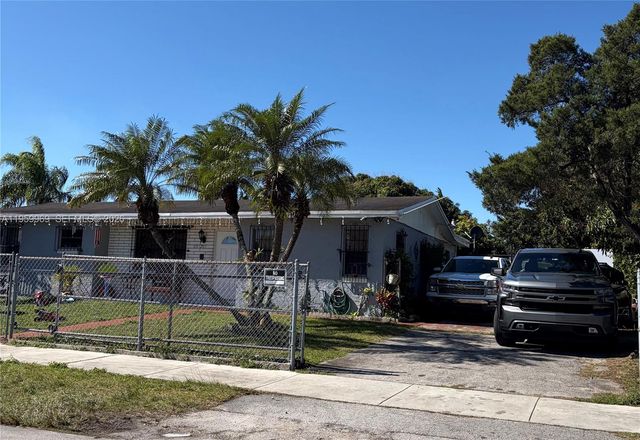19120 SW 119th Ave, Miami, FL 33177
